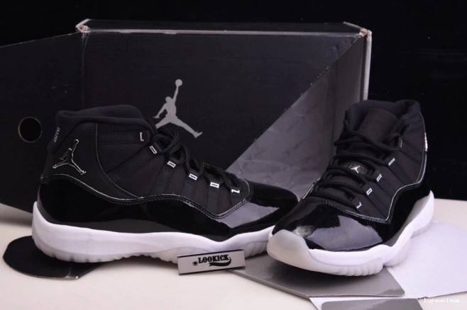 HYPE 25th CT8012-011 Jordan 11 Anniversary Air 0725
